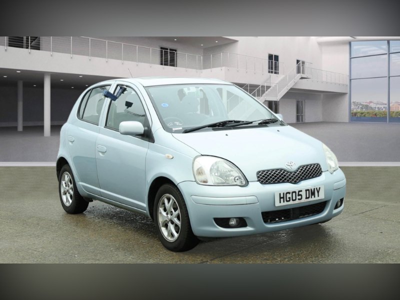 2005 YARIS 1.3 VVT I T SPIRIT 5DR... photo
